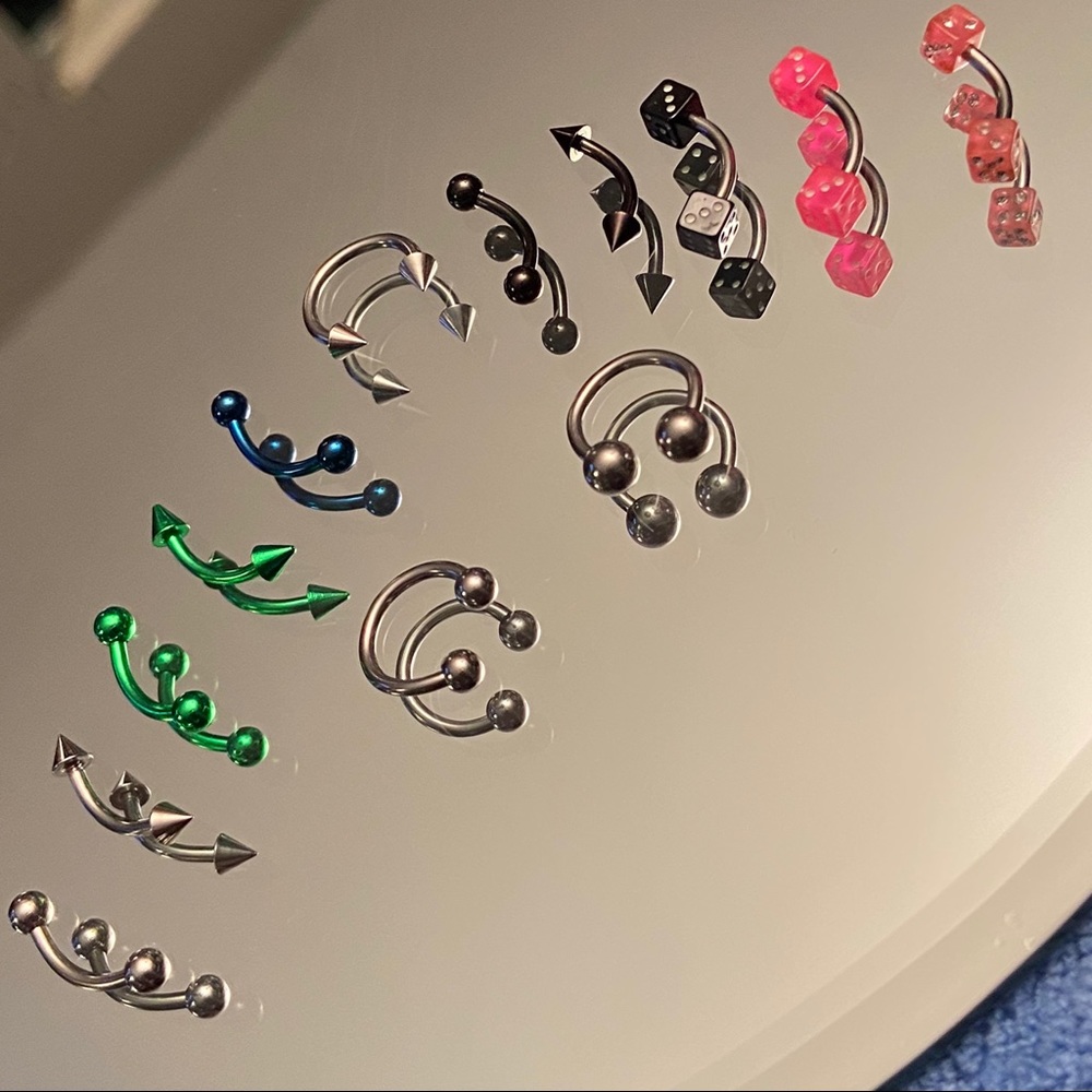 ♻️ 3/$25 13 - Assorted Eyebrow Rings 16g 5/16